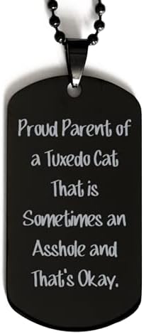 Sjajna tuxedo mačka crni pse oznaka, ponosni roditelj mačke s tuxedo koja je ponekad, prisutna za ljubitelje mačaka, smiješni