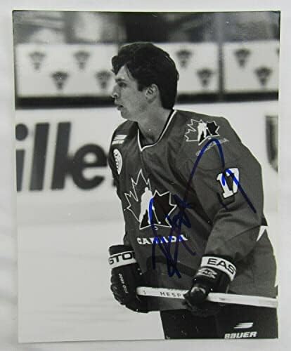 Rod Brind'amour potpisan autogram 8x10 Foto I - Autografirane NHL fotografije