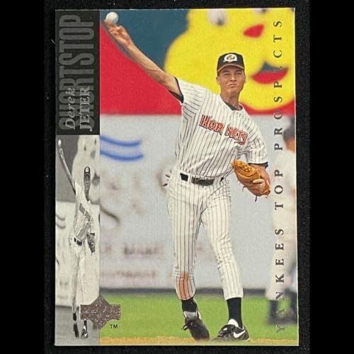 Najraniji Derek Jeter Game upotrijebio je Yankees Jersey Photo usklađeno s dvije rookie kartice - Autografirani MLB dresovi